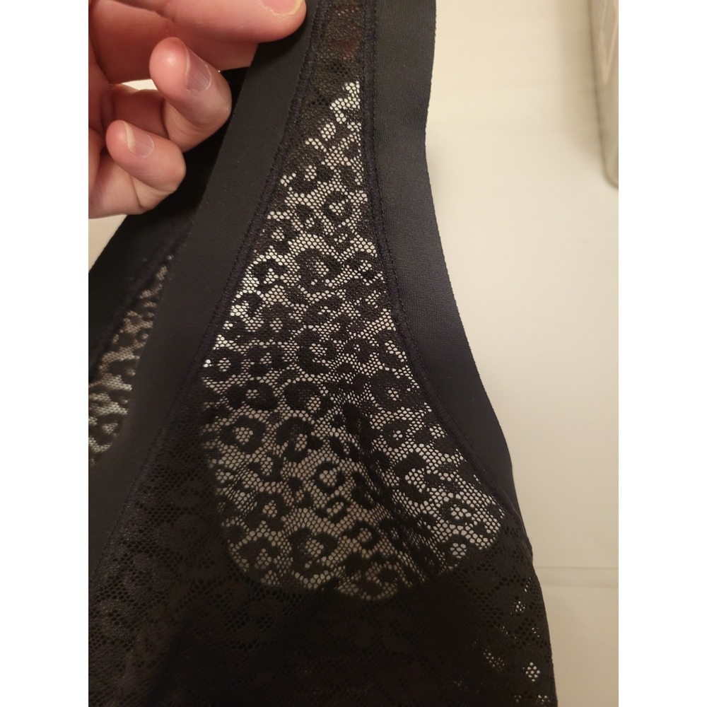Victoria's Secret V Bra/Bralette Black Size S/M - Picture 4 of 8